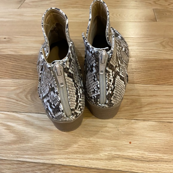 Express Faux Snake Booties - Picture 5 of 8